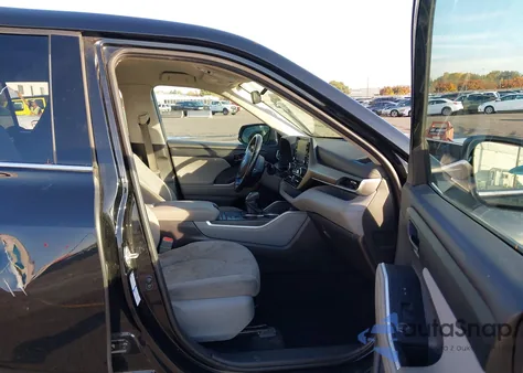 2021 Toyota Highlander Le from USA, damaged, VIN 5TDBZRBH6MS549579